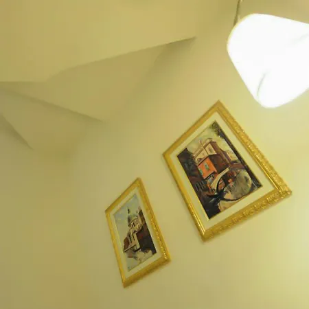 Il Piccolo Giglio فندق مبيت وإفطار