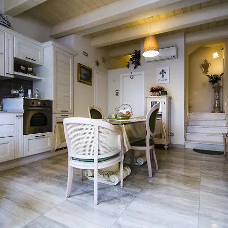 伊尔短笛吉廖住宿加早餐旅馆 Porto SantʼElpidio